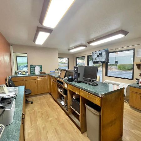 Western Inn Marietta سميرنا المظهر الخارجي الصورة